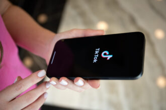 Comment bloquer quelqu’un sur TikTok en 2026